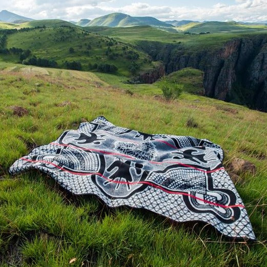 Kharetsa - Aloe | Black / Natural / Scarlet | Basotho Blanket Blankets / Aranda