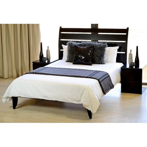 Aranda Grey Blankets / Aranda