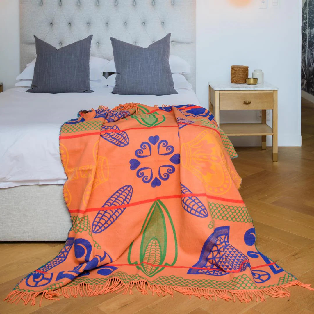 Bella Vita Basotho Throw Blanket – My Africa Collection | Firecracker-Old Royal – Triple Jacquard Weave Blankets / Aranda