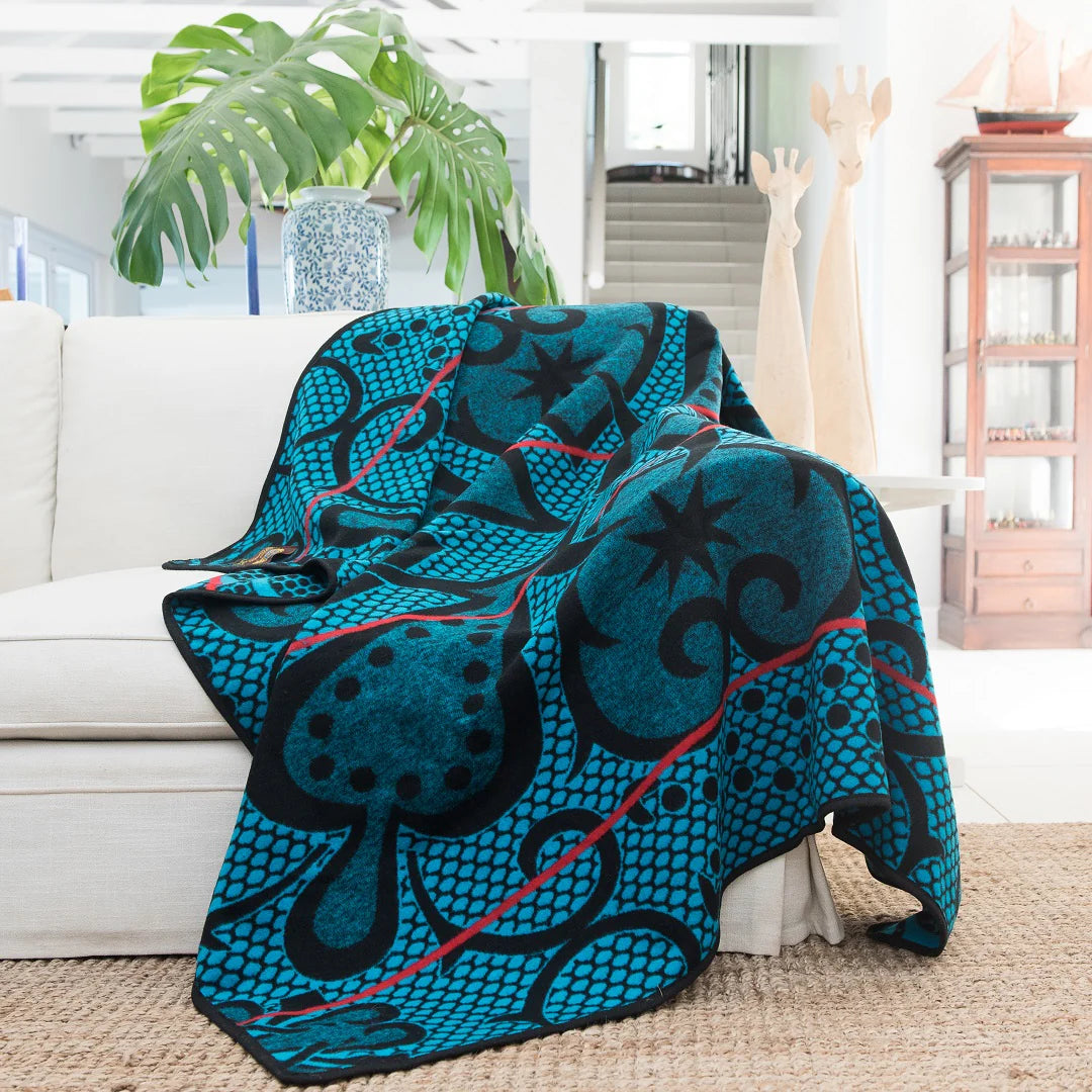 Seanamarena Chromatic Black Peacock Scarlet – Africa Blanket