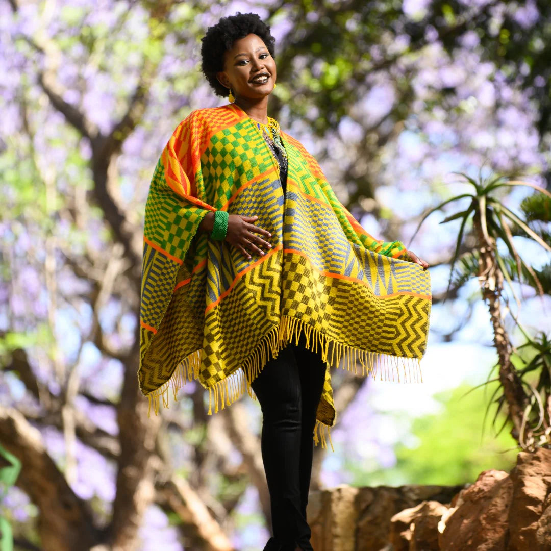 High Bulk Jacquard Wrap – Kente | Gold/Emerald