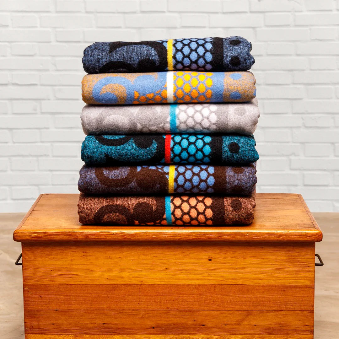 Morena Riet | Black / Cobalt / Yolk Blankets / Aranda