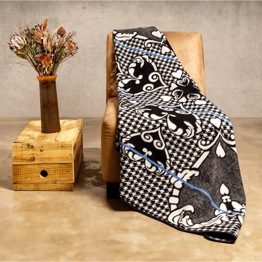 Motlatsi - Khosana | Black/Natural/Cobalt Blankets / Aranda