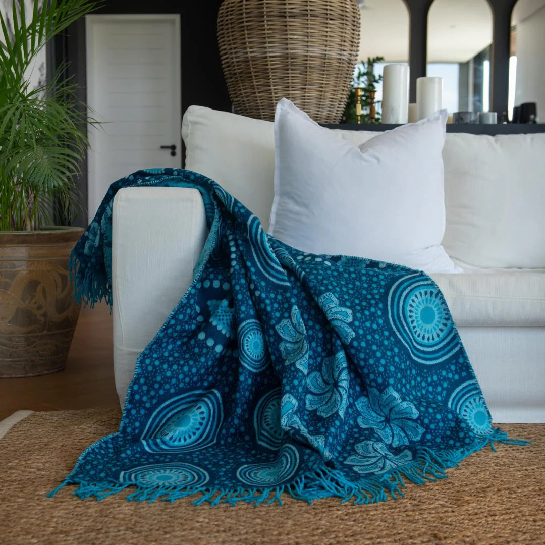 Shweshwe Throw Blanket – My Africa Collection | Navy/Aquamarine – Bold South African Pattern Blankets / Aranda