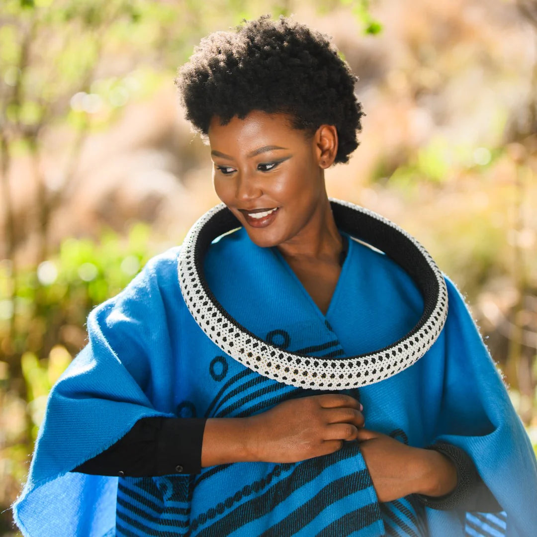 High Bulk Jacquard Wrap – Xhosa | Black/Utrillo Blue