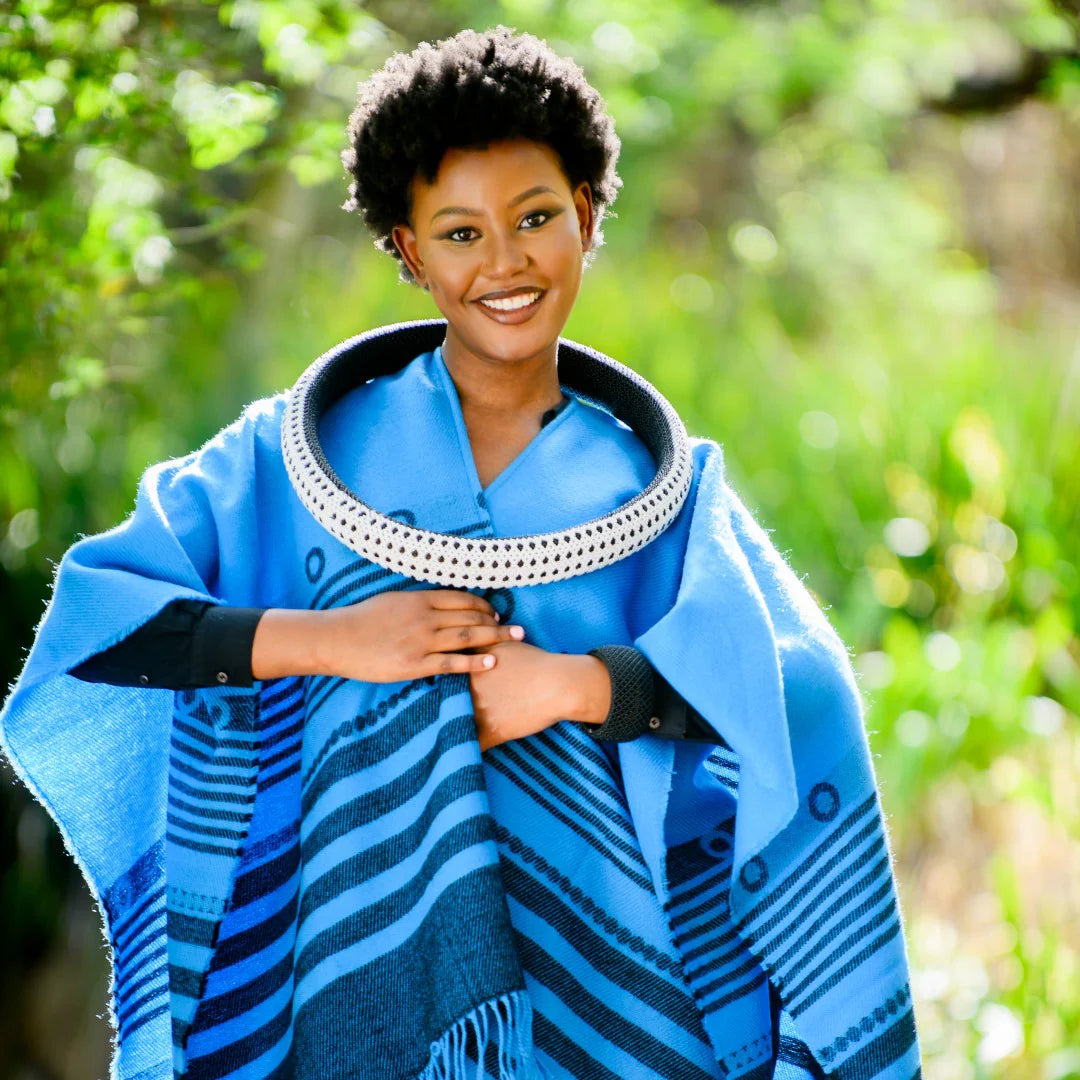 High Bulk Jacquard Wrap – Xhosa | Black/Utrillo Blue