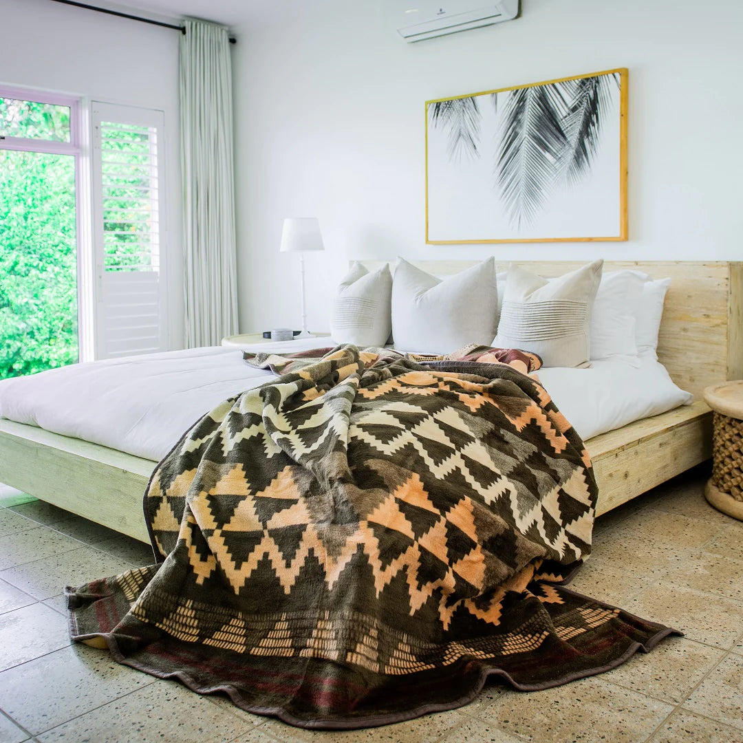 Zulu Basket Throw Blanket – Cotton Suede | Coffee/Clay – My Africa Collection Blankets / Aranda