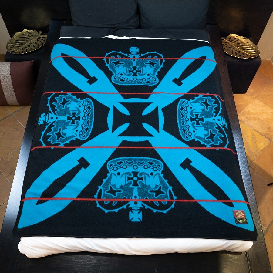 Victoria England - Crown | Black / Peacock / Scarlet Blankets / Aranda