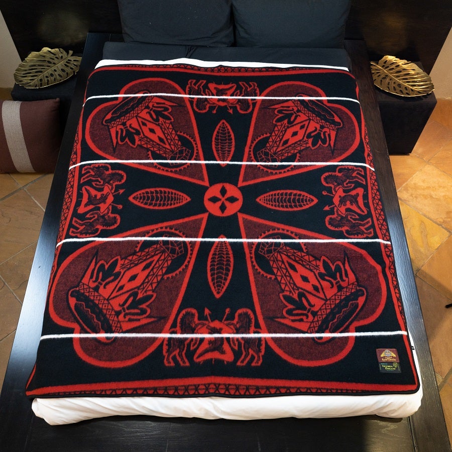 Victoria England - King's Birthday 2020 | Black/Scarlet/Natural Blankets / Aranda