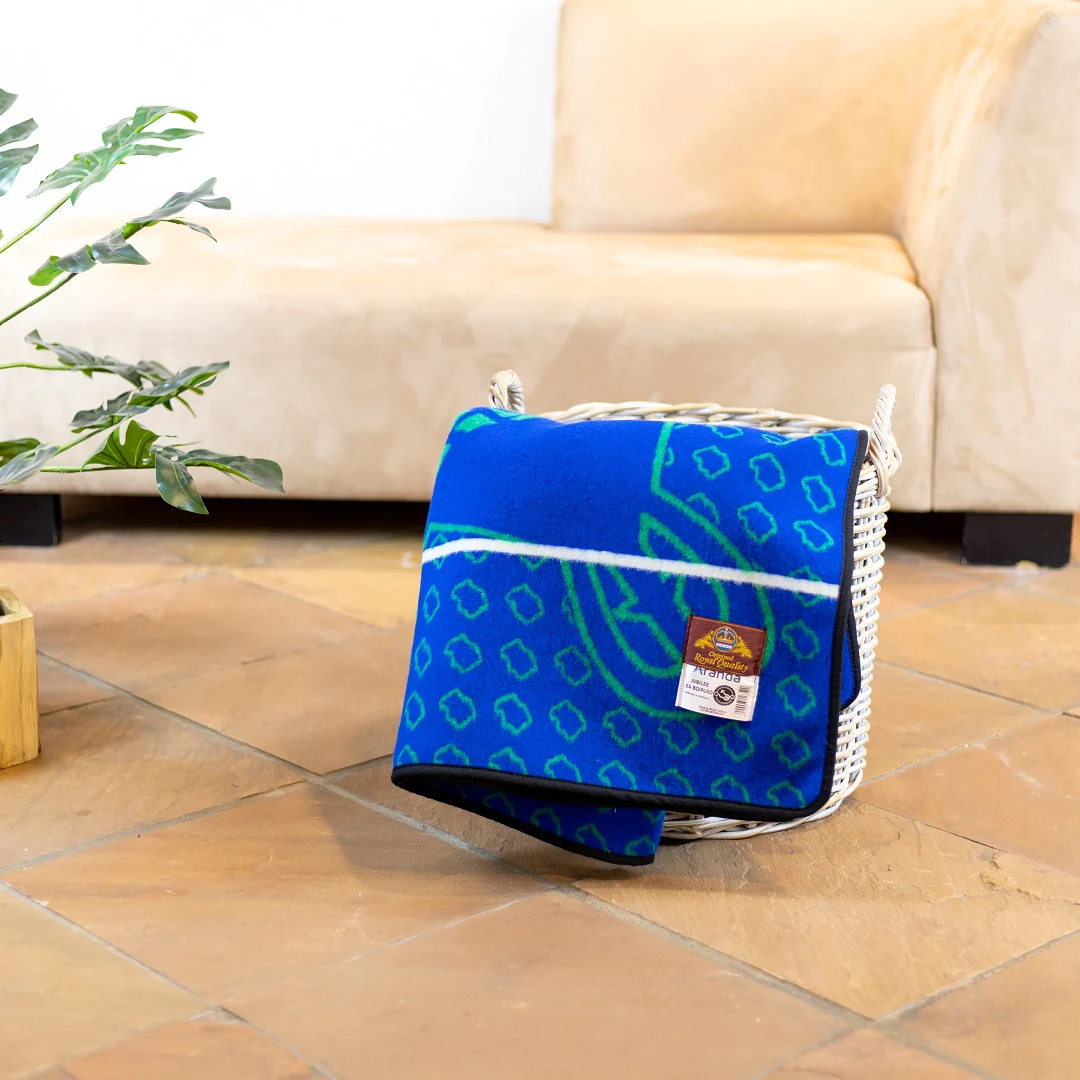 Jubilee Ea Boipuso | Royal / Emerald / Natural Blankets / Aranda