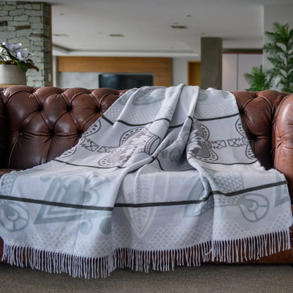 Bella Vita Basotho Throw Blanket – My Africa Collection | Silver Dove – Triple Jacquard Weave