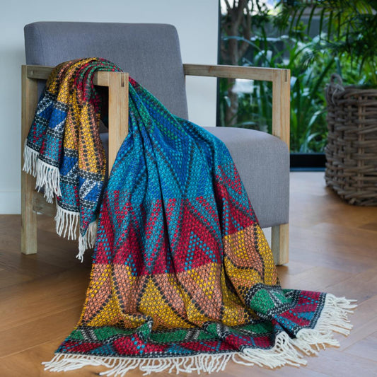 Zulu Beads Throw Blanket – My Africa Collection | Yellow – /Red African Geometry Blankets / Aranda