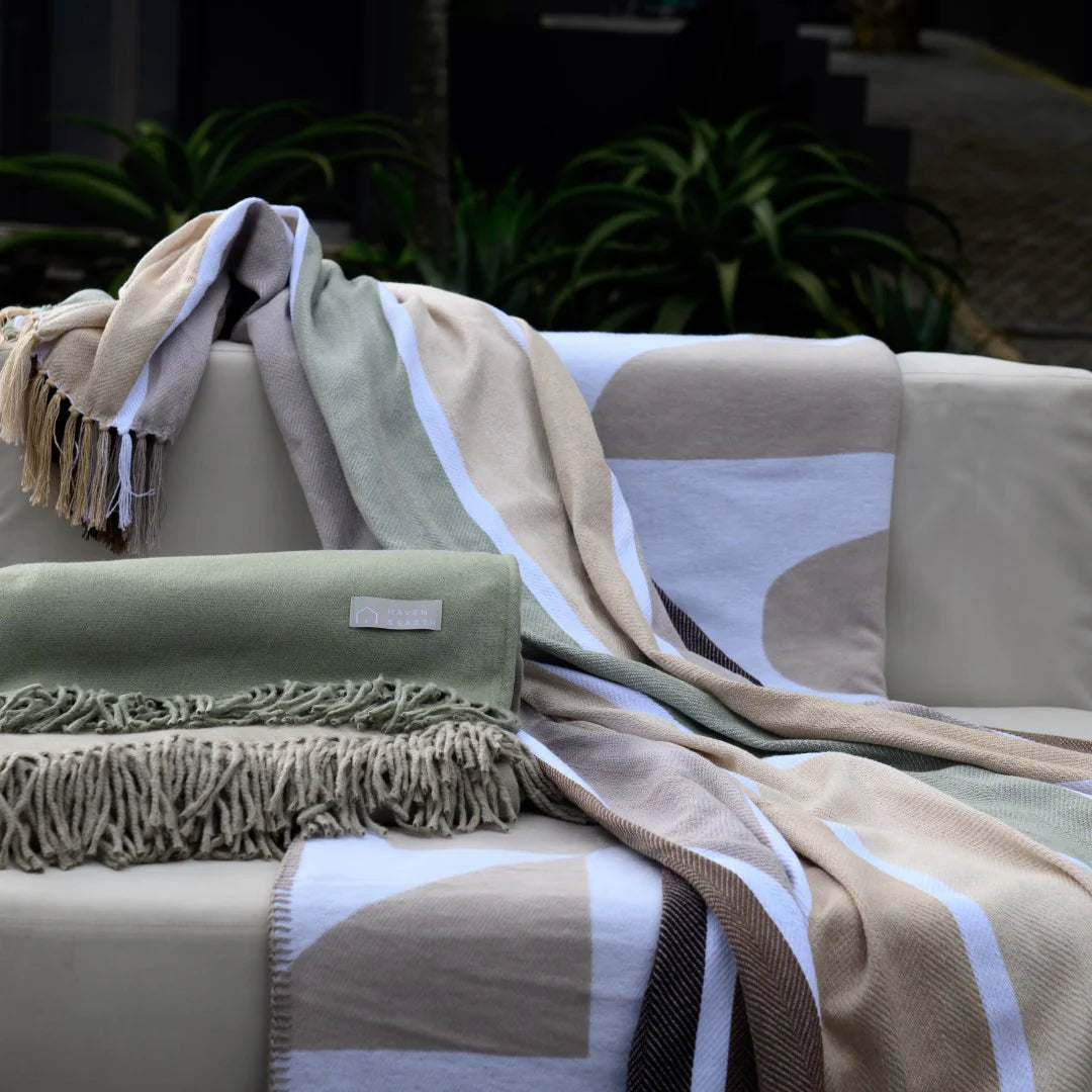 “Amanda Cotton Shapes Overcast Sky White throw draped over modern sofa for cozy living room decor”

“Grey-blue and white jacquard throw styled on contemporary couch”