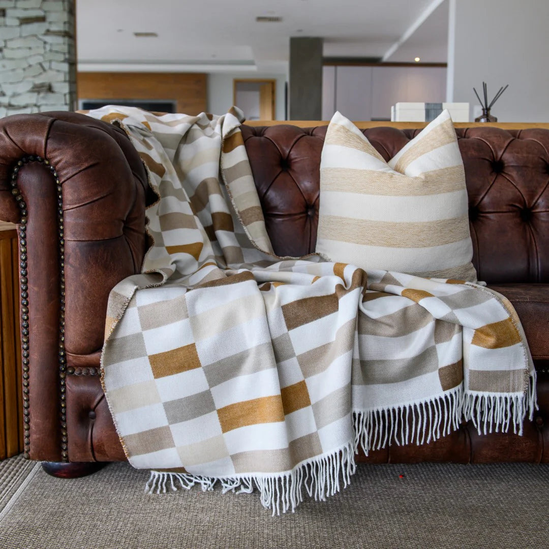 Bella Vita Sequence Coffee Cobblestone throw in intricate jacquard design