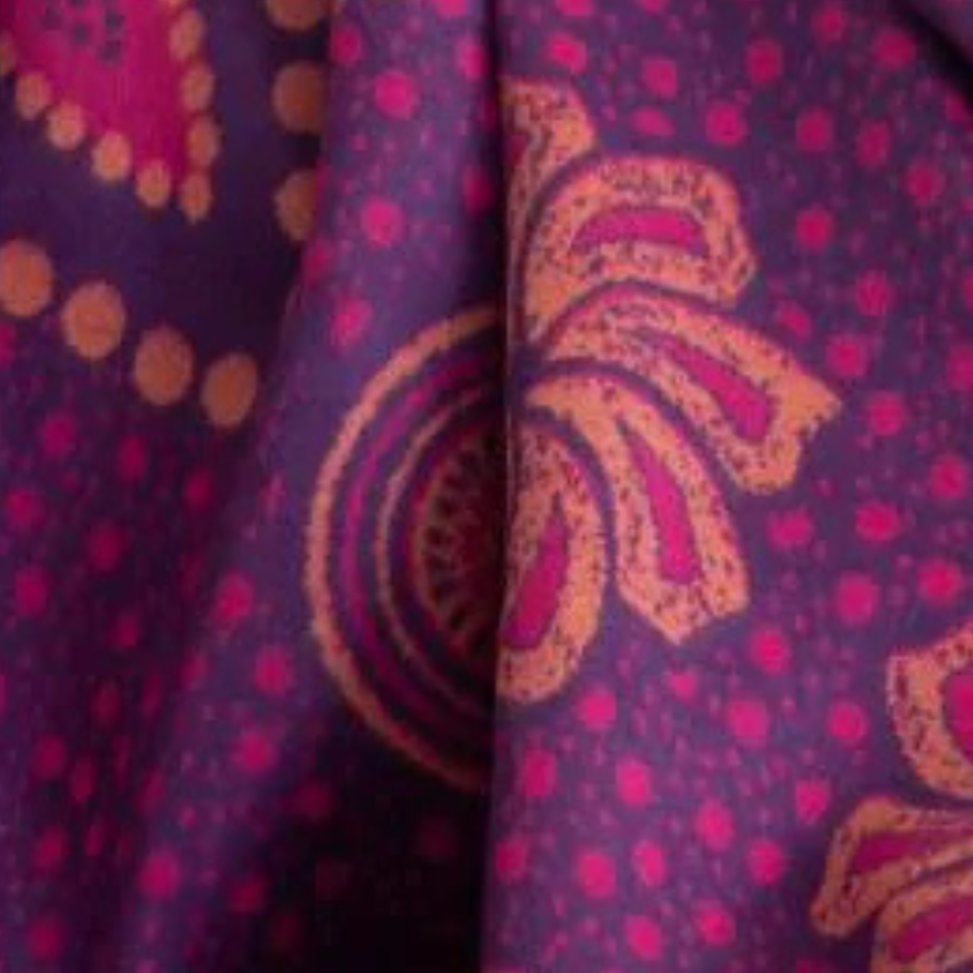 Shweshwe Throw Blanket – My Africa Collection | Grape/Cerise – Bold South African Textile Art Blankets / My Africa