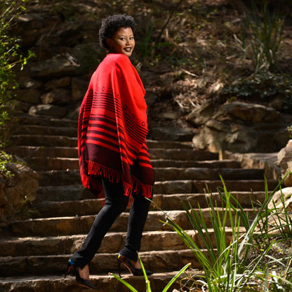 High Bulk Jacquard Wrap – Xhosa | Black/Bengal Red Blankets / Aranda